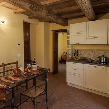 Fattoria De' Toscani Di Starace Marialaura Farm stay